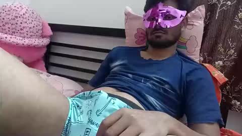 strip_couple_love1 online show from 03/10/26, 12:54