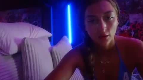 Snapshot of strippersofia chatting on 06/21/26, 03:47 strippersofia online show from 06/21/26, 03:47