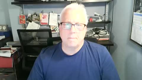 Snapshot of strkgforyou chatting on 09/16/25, 09:27 Stroking For You online show from 09/16/25, 09:27