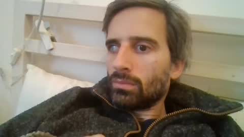 Snapshot of stroke1 chatting on 02/11/25, 07:44 stroke1 online show from 02/11/25, 07:44