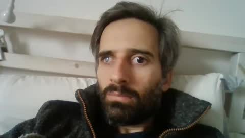 Snapshot of stroke1 chatting on 02/25/25, 07:42 stroke1 online show from 02/25/25, 07:42