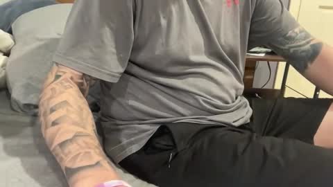 stroking33again online show from 05/19/26, 02:34