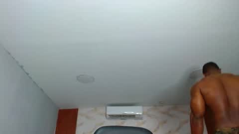 strong_george1 online show from 02/23/25, 07:07