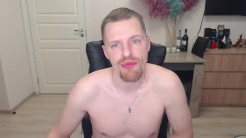 strong_guy_xxx online show from 01/16/26, 08:18