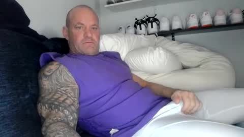 StrongAndHard online show from 01/25/25, 06:35