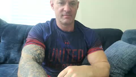 StrongAndHard online show from 09/29/25, 05:07