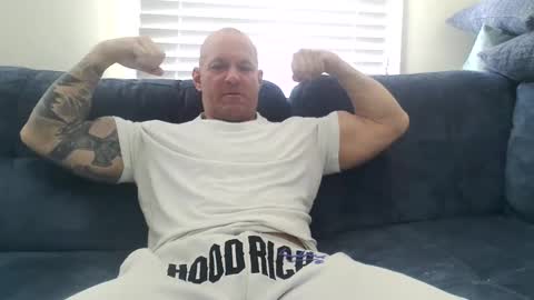 StrongAndHard online show from 10/13/25, 02:28