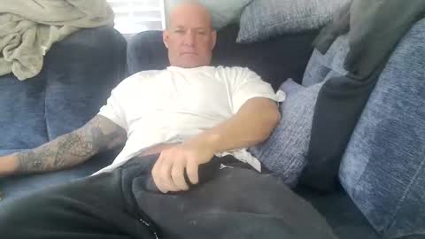 StrongAndHard online show from 11/02/25, 01:46