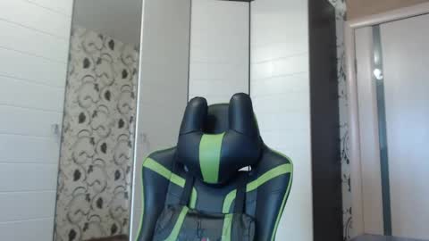 Alex online show from 01/16/25, 09:05