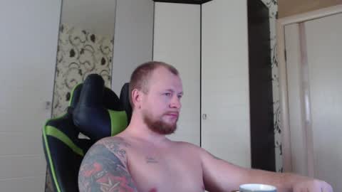 Alex online show from 10/03/25, 09:17