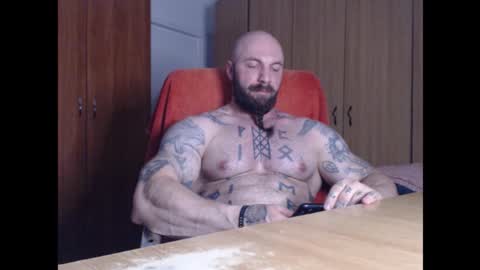 StrongIvan online show from 09/29/25, 05:51