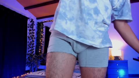 Snapshot of strosa_ chatting on 01/25/25, 02:47 strosa_ online show from 01/25/25, 02:47
