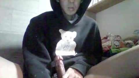 Asian boy online show from 05/24/26, 02:00