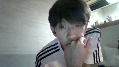 Asian boy online show from 05/27/26, 04:37