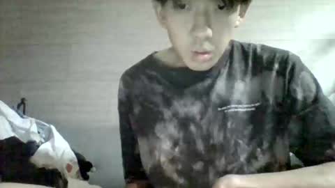 Asian boy online show from 06/04/26, 03:18