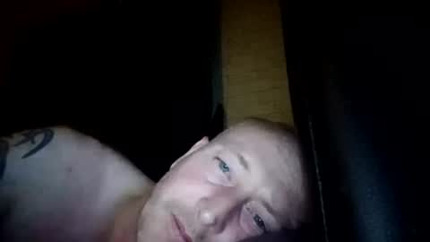 Snapshot of stu_art83 chatting on 06/15/26, 11:40 stu_art83 online show from 06/15/26, 11:40