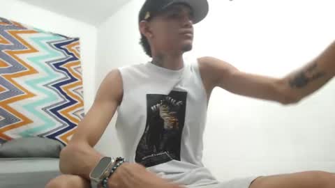 stuart_17 online show from 10/10/25, 06:12