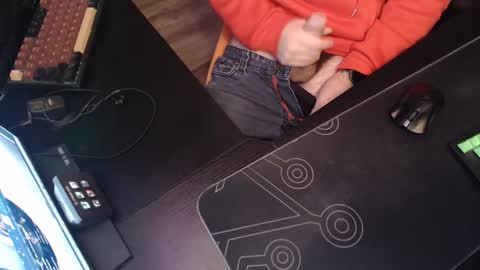 stud69861714 online show from 12/11/24, 07:09