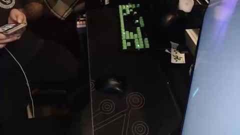 stud69861714 online show from 10/11/25, 09:30