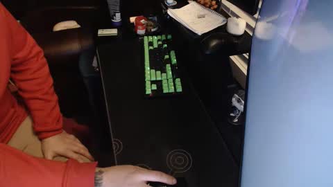 stud69861714 online show from 01/13/26, 06:18