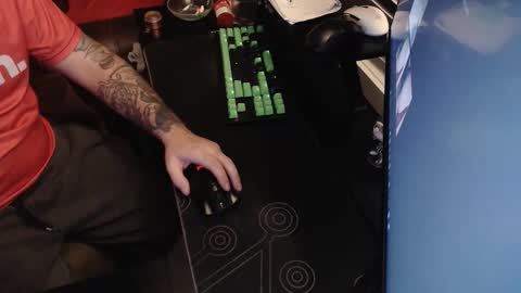 stud69861714 online show from 02/02/26, 06:12