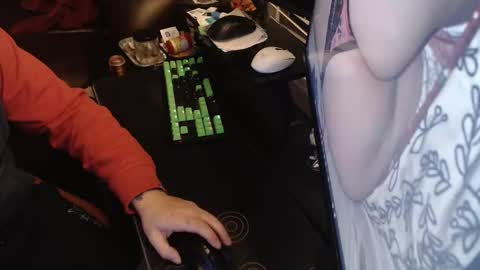 stud69861714 online show from 03/03/26, 06:30