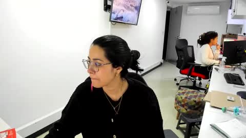 studcb_ online show from 02/05/25, 11:39