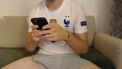 Snapshot of studfromparis chatting on 07/01/26, 07:57 Stud From Paris online show from 07/01/26, 07:57