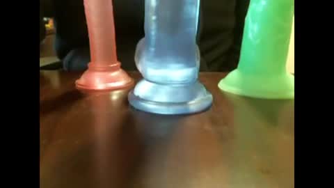 Snapshot of studinto chatting on 02/14/25, 09:03 BadBrad online show from 02/14/25, 09:03