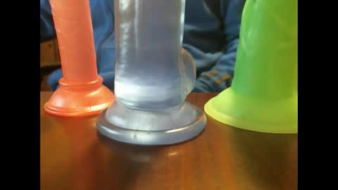 Snapshot of studinto chatting on 03/11/25, 12:00 BadBrad online show from 03/11/25, 12:00