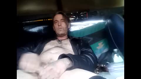 Snapshot of stuntcockdouble chatting on 02/13/25, 07:52 stuntcockdouble online show from 02/13/25, 07:52