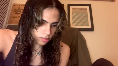 Snapshot of stxllaxcx chatting on 04/25/26, 07:55 stxllaxcx online show from 04/25/26, 07:55
