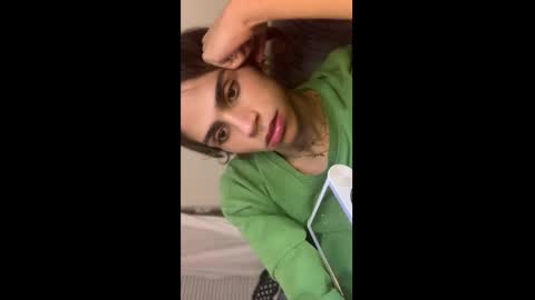 Snapshot of stxllaxcx chatting on 06/05/26, 07:52 stxllaxcx online show from 06/05/26, 07:52