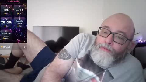 Stylesback online show from 10/31/25, 02:40