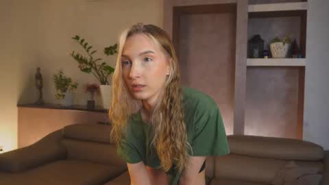 Mure online show from 03/11/26, 04:29