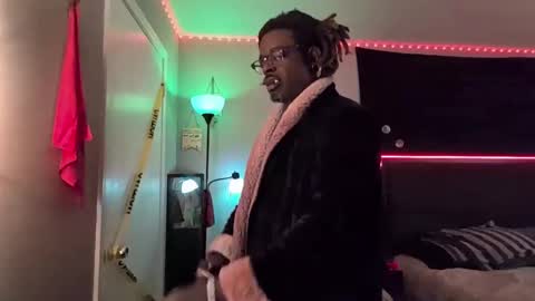 Hot Chocolate online show from 09/28/25, 01:27