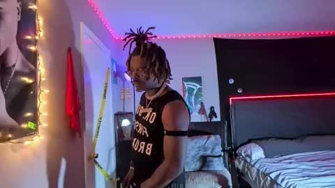 Hot Chocolate online show from 10/27/25, 01:42