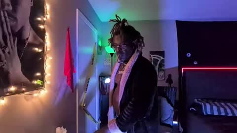 Hot Chocolate online show from 11/09/25, 02:32