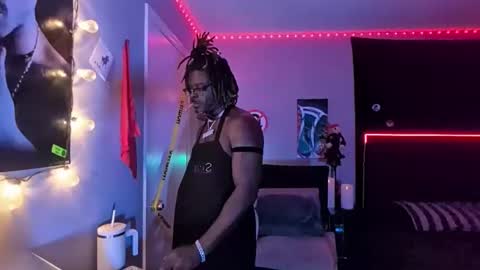 Snapshot of suavechocolatecity chatting on 11/23/25, 03:39 Hot Chocolate online show from 11/23/25, 03:39