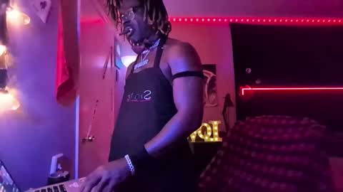 Hot Chocolate online show from 04/30/26, 07:58