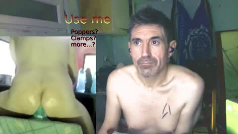 Snapshot of sub4black chatting on 12/25/24, 11:53 Sub2ChocoLad online show from 12/25/24, 11:53