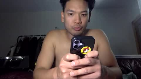 Snapshot of sub_boy305 chatting on 06/28/26, 03:45 sub boy305 online show from 06/28/26, 03:45