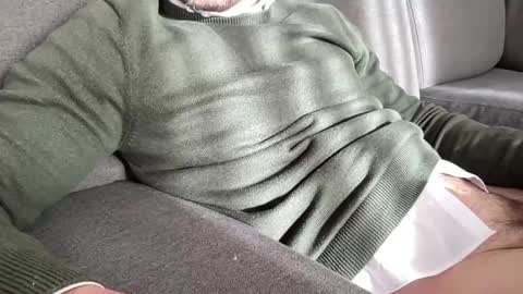 Snapshot of subalex1 chatting on 12/20/24, 10:49 alex online show from 12/20/24, 10:49