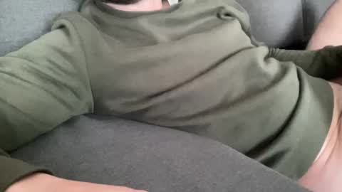 Snapshot of subalex1 chatting on 12/27/24, 02:33 alex online show from 12/27/24, 02:33