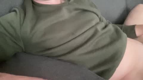 Snapshot of subalex1 chatting on 01/31/25, 02:28 alex online show from 01/31/25, 02:28