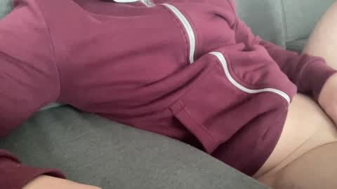 Snapshot of subalex1 chatting on 02/12/25, 12:33 alex online show from 02/12/25, 12:33