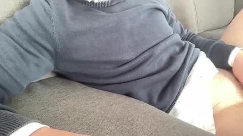 Snapshot of subalex1 chatting on 03/06/25, 11:03 alex online show from 03/06/25, 11:03