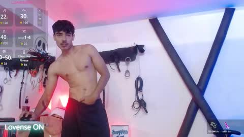 subarashi_ishi69 online show from 10/14/25, 06:20