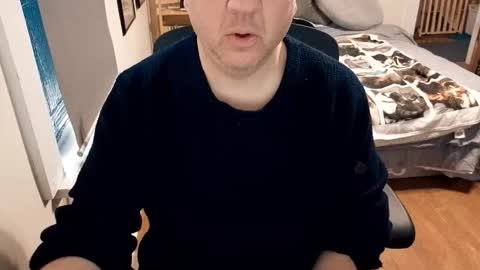 Snapshot of subbrian chatting on 02/15/26, 03:09 subbrian online show from 02/15/26, 03:09