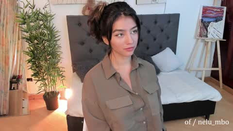 Zoe online show from 01/12/25, 05:33